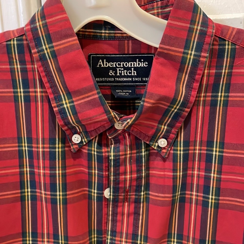 Abercrombie and fitch button down. Plaid. Size medium - Picture 2 of 2